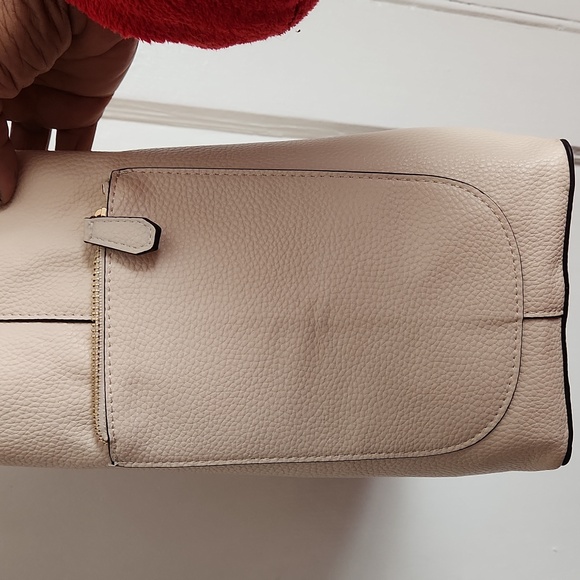 NANETTE LEPORE CHANTILLY BUCKET HOBO BAG NWOT WITH WALLET.
(VEGAN LEATHER). - Picture 3 of 12